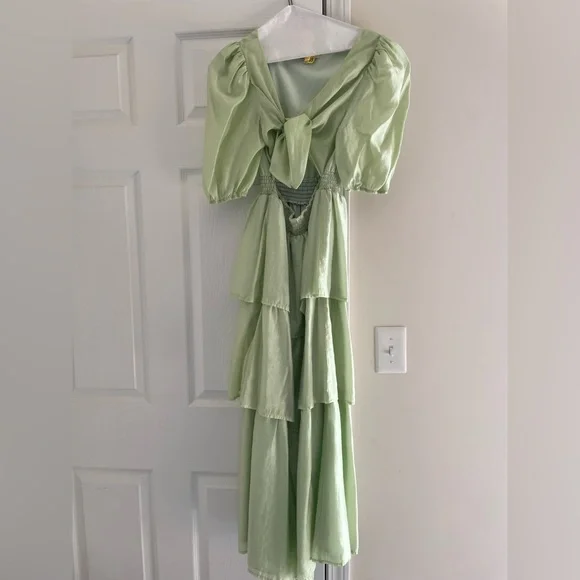 Wayf Tiered MIDI Dress, Seafoam, Size S - EUC! Worn once for a wedding! - Picture 6 of 8